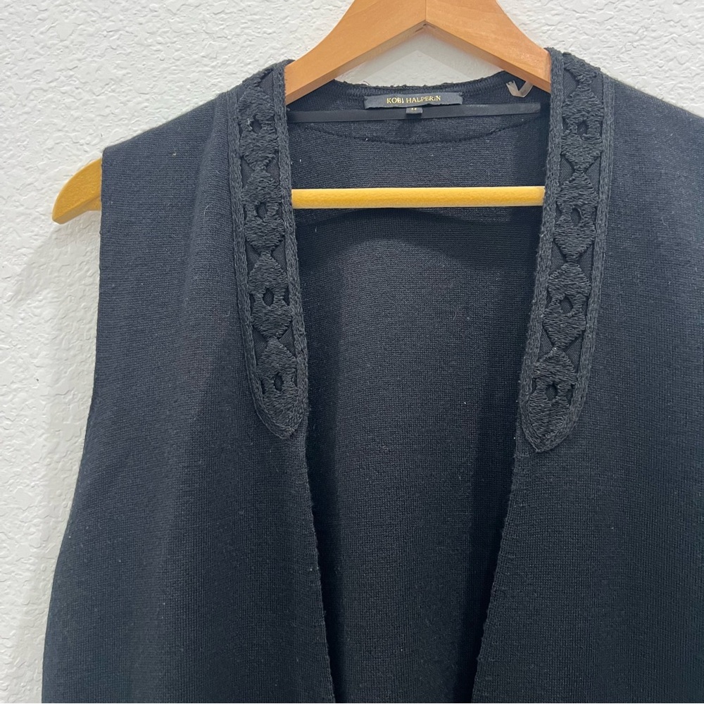 Rare Kobi Halperin Jaycie Black Crochet Lace Trim and Pockets Sweater Vest M‎ - Picture 5 of 11